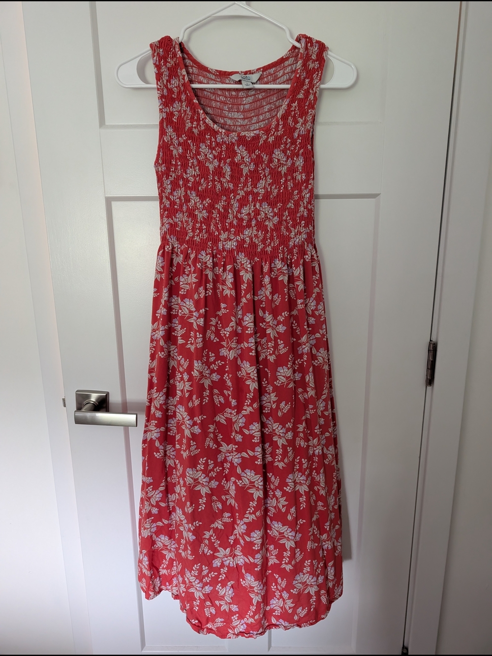 croft & barrow Coral and White Floral Smocked Top